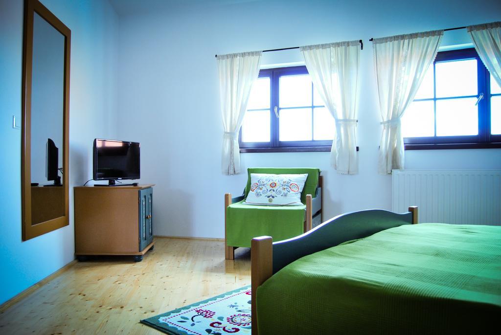 Amade Pension & Restaurant Siculeni Rom bilde